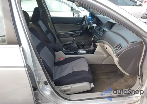 2008 Honda Accord 2.4 Ex-L z USA, uszkodzony, nr VIN 1HGCP26808A095507